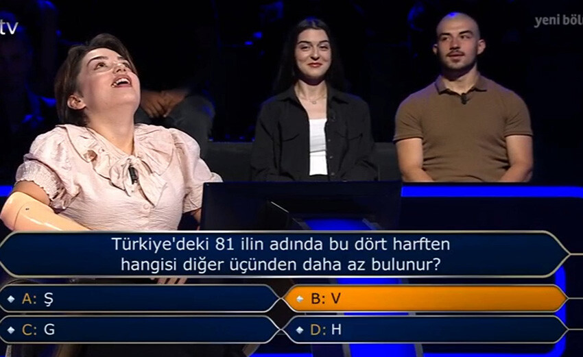 Kim Milyoner Olmak İster yarışmasında Rabia Birsen Göğercin 1 milyon TL'lik soruyu doğru cevapladı - 4. Resim