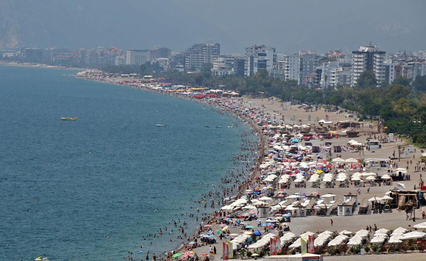 Antalya'da skandal! “80 konut alıp otel gibi işleten yabancı var” Antalya'da skandal! “80 konut alıp otel gibi işleten yabancı var”