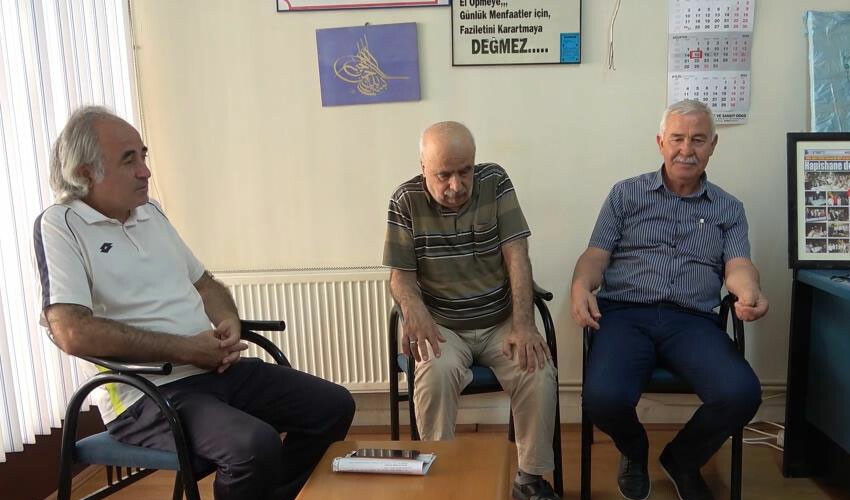 12 Eylül mağduru yaşadıklarını anlattı: Kur'an-ı Kerim yasaklı kitaptı 12 Eylül mağduru yaşadıklarını anlattı: Kur'an-ı Kerim yasaklı kitaptı