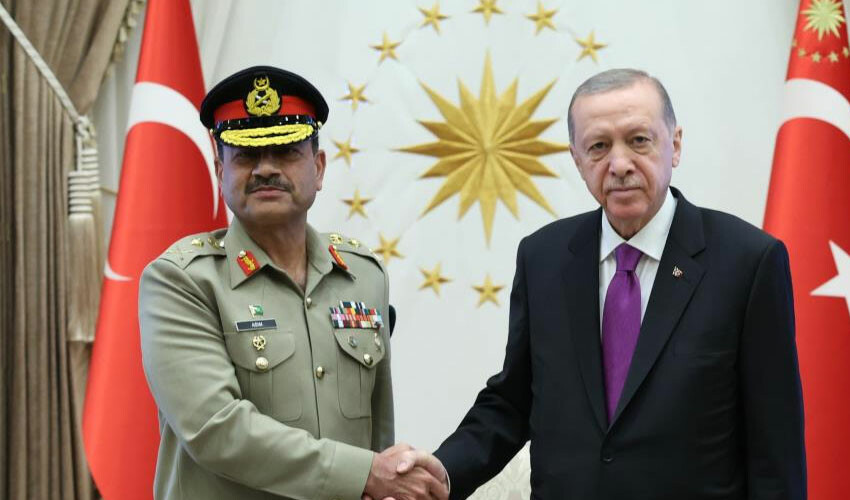 Cumhurbaşkanı Erdoğan, Pakistan Kara Kuvvetleri Komutanı'nı kabul etti