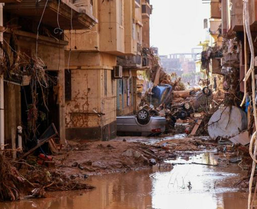 Libya'da 6 bin kişinin öldüğü sel suları Derne şehrini böyle vurdu! Kaçmaya fırsat bulamadılar... Libya'da 6 bin kişinin öldüğü sel suları Derne şehrini böyle vurdu! Kaçmaya fırsat bulamadılar...