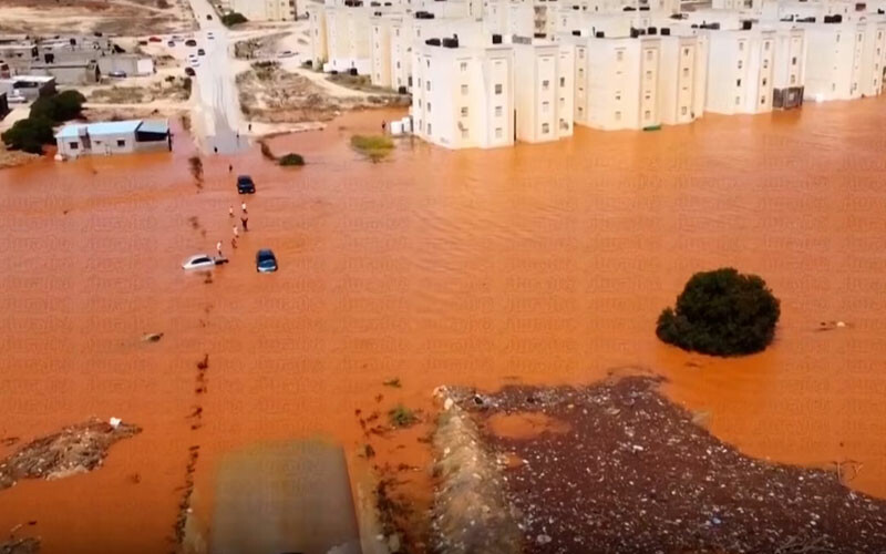 Libya'da 6 bin kişinin öldüğü sel suları Derne şehrini böyle vurdu! Kaçmaya fırsat bulamadılar... Libya'da 6 bin kişinin öldüğü sel suları Derne şehrini böyle vurdu! Kaçmaya fırsat bulamadılar...