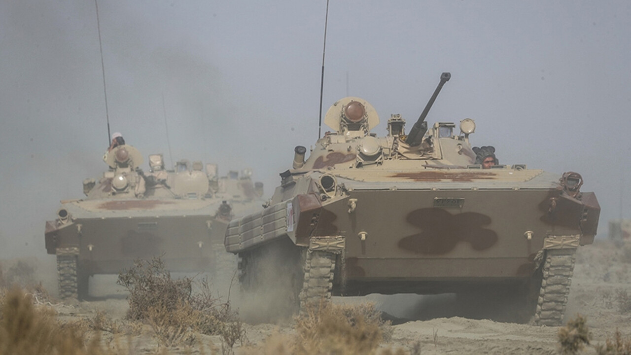 Terör örgütü şimdi yandı! İran ve Irak teröristlere karşı silah sevkiyatı başlattı Terör örgütü şimdi yandı! İran ve Irak teröristlere karşı silah sevkiyatı başlattı