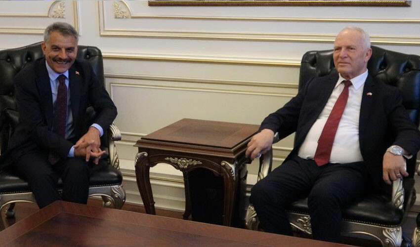 KKTC Cumhuriyet Meclisi Başkanı net konuştu: Bizim için ana vatan Türkiye'dir ne AB'dir ne BM'dir KKTC Cumhuriyet Meclisi Başkanı net konuştu: Bizim için ana vatan Türkiye'dir ne AB'dir ne BM'dir