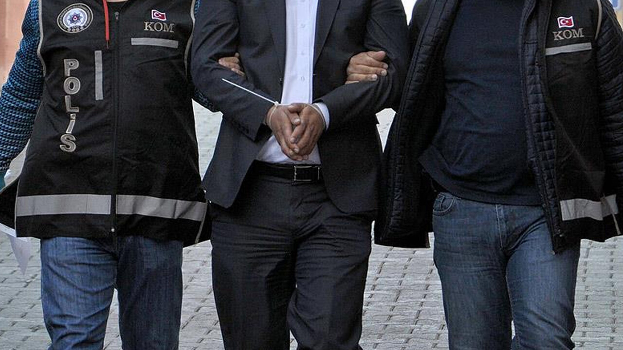 Tekirdağ'da 87 polisle uyuşturucuya darbe! 10 kişi yakalandı Tekirdağ'da 87 polisle uyuşturucuya darbe! 10 kişi yakalandı
