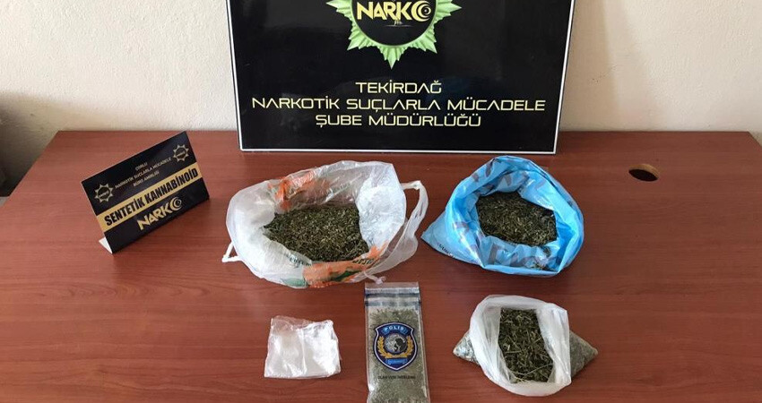 Tekirdağ'da 87 polisle uyuşturucuya darbe! 10 kişi yakalandı Tekirdağ'da 87 polisle uyuşturucuya darbe! 10 kişi yakalandı