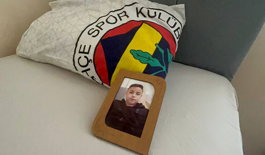 Okula diye evden çıkan çocuk geri dönmedi: Gözü yaşlı ailesi haber bekliyor Okula diye evden çıkan çocuk geri dönmedi: Gözü yaşlı ailesi haber bekliyor