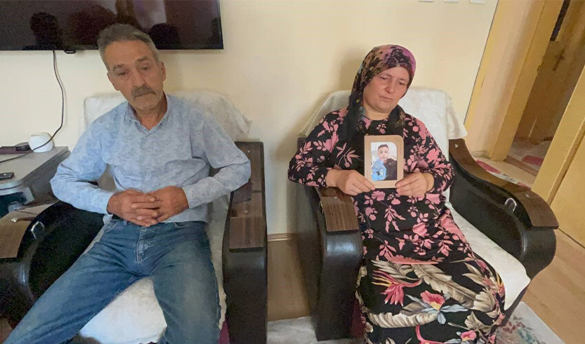 Okula diye evden çıkan çocuk geri dönmedi: Gözü yaşlı ailesi haber bekliyor Okula diye evden çıkan çocuk geri dönmedi: Gözü yaşlı ailesi haber bekliyor