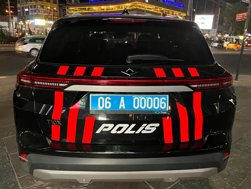 Ankara'da Yunuslar Togg'la devriye attı Ankara'da Yunuslar Togg'la devriye attı