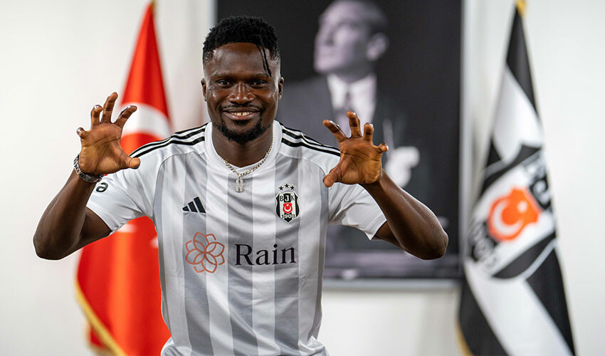 Süper Lig'de yaz transfer dönemi bitti! Milyonlar havada uçtu, 276 futbolcu imza attı Süper Lig'de yaz transfer dönemi bitti! Milyonlar havada uçtu, 276 futbolcu imza attı