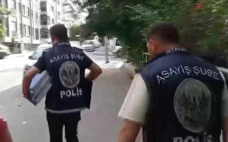 FETÖ’cü doktordan ‘cinsel istismar’ tuzağı! Çocuklara ilaç verip, hipnotize etti FETÖ’cü doktordan ‘cinsel istismar’ tuzağı! Çocuklara ilaç verip, hipnotize etti