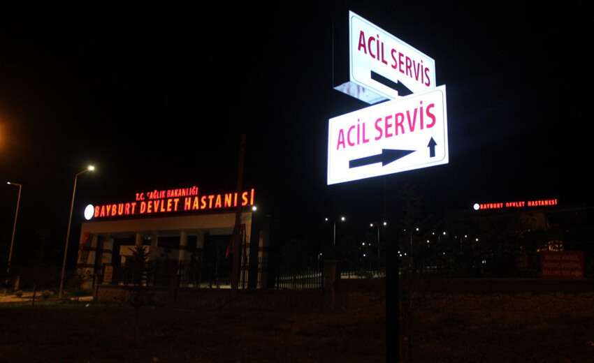 60 öğrenci 'lahmacun' kurbanı oldu: Apar topar hastaneye kaldırıldılar 60 öğrenci 'lahmacun' kurbanı oldu: Apar topar hastaneye kaldırıldılar