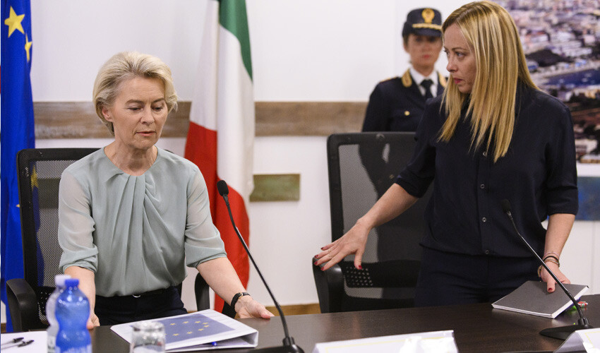 İtalya talep etti, AB çözümle geldi! Lampedusa'da acil durum son bulacak İtalya talep etti, AB çözümle geldi! Lampedusa'da acil durum son bulacak