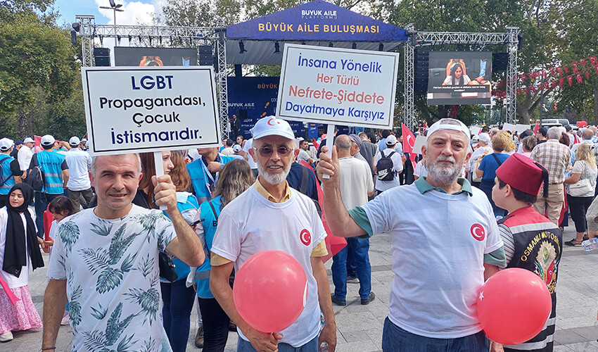 Saraçhane'de 'sapkınlığa karşı' büyük aile dayanışması