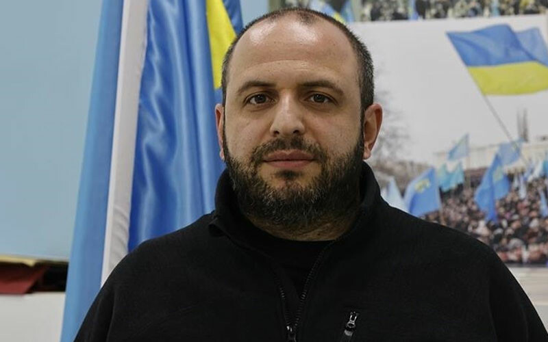 Ukrayna ordusunda yolsuzluk skandalı! Savunma Bakanı'nın yardımcıları görevden alındı Ukrayna ordusunda yolsuzluk skandalı! Savunma Bakanı'nın yardımcıları görevden alındı