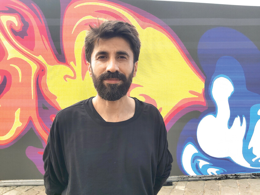 Garip Ay klasik sanatı sinemaya taşıdı: Ebru sanatı Hollywood’da