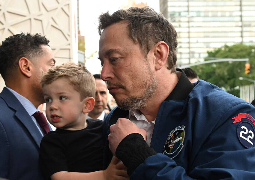 Erdoğan, Musk'ın oğluna top hediye etti, renkli anlar görüşmeye damga vurdu elon musk