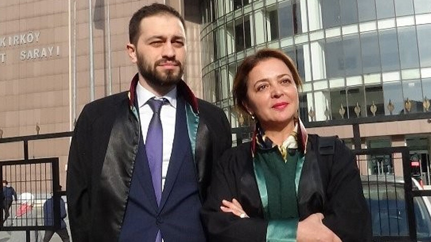 Aracını vatandaşların üzerine sürmüştü! Eski hakim ve savcı oğlu hakkında karar verildi Aracını vatandaşların üzerine sürmüştü! Eski hakim ve savcı oğlu hakkında karar verildi