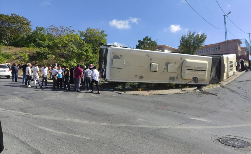 Son dakika: İETT otobüsü devrildi: Bölgeye çok sayıda ekip sevk edildi, yaralı yolcular var