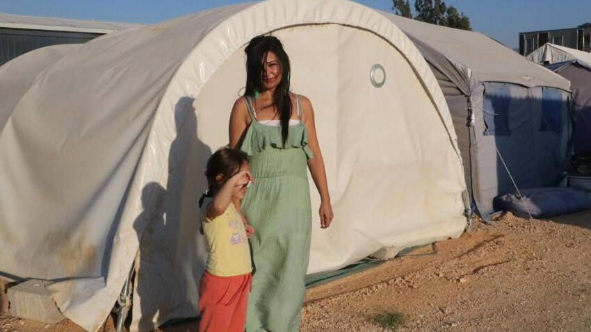 Vicdansızlar bunu da yaptı! Depremzedelerin sıcak yuva hayallerini çaldılar Vicdansızlar bunu da yaptı! Depremzedelerin sıcak yuva hayallerini çaldılar