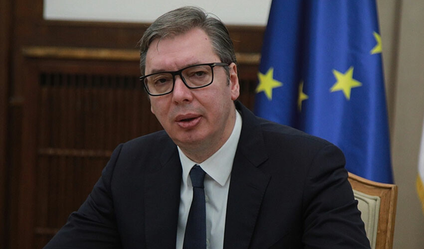 Kosova ile Sırbistan arasında gerilim tırmanıyor: Cumhurbaşkanı Vucic'e tutuklama tehdidi
