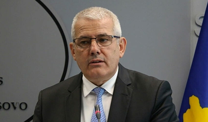 Kosova ile Sırbistan arasında gerilim tırmanıyor: Cumhurbaşkanı Vucic'e tutuklama tehdidi