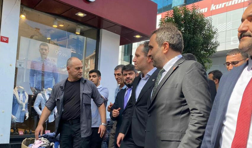 Fatih Erbakan'dan yerel seçim açıklaması: Milli Görüş iktidarına vesile olacağız Fatih Erbakan'dan yerel seçim açıklaması: Milli Görüş iktidarına vesile olacağız
