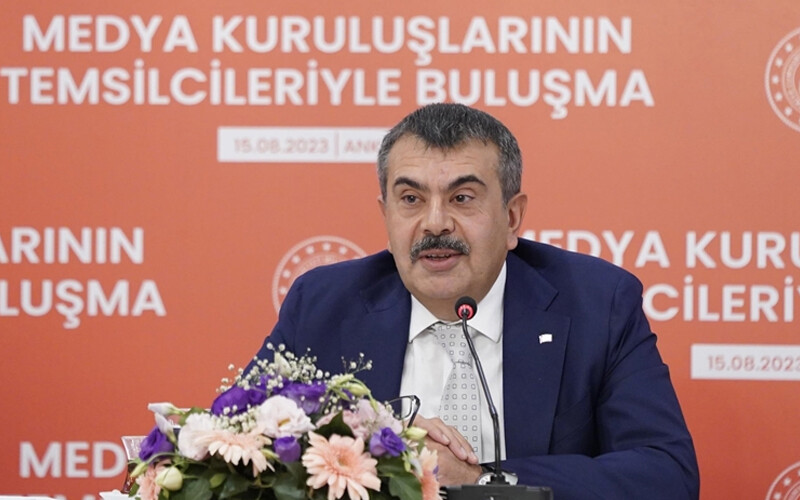 Liselerde yeni dönem başlıyor! Bakanlık duyurdu: Okullarda komisyon kurulacak