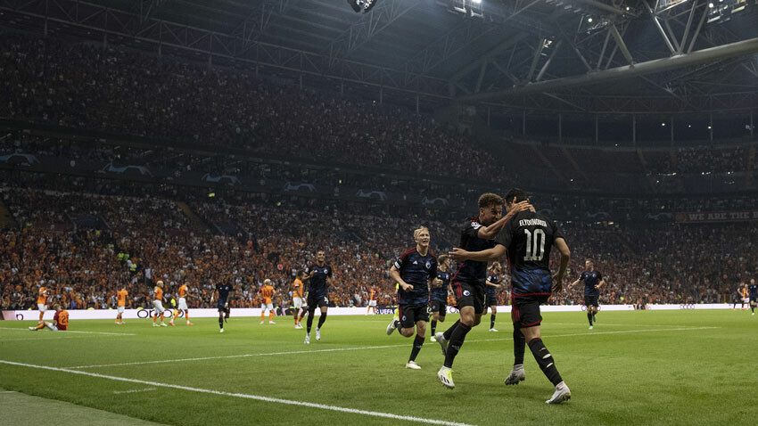 Galatasaray - Kopenhag (2-2 Maç Sonucu) Yıldızlar sahneye çıktı, Aslan 2 dakikada geri döndü Galatasaray - Kopenhag (2-2 Maç Sonucu) Yıldızlar sahneye çıktı, Aslan 2 dakikada geri döndü - 5. Resim