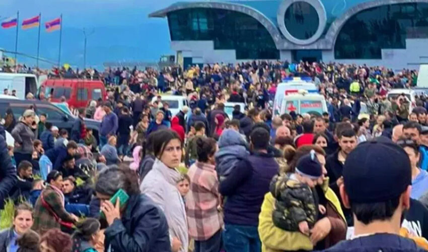 Aliyev'den ateşkes sonrası ilk açıklama: Ermeni güçleri Karabağ'dan çıkarıldı Aliyev'den ateşkes sonrası ilk açıklama: Ermeni güçleri Karabağ'dan çıkarıldı