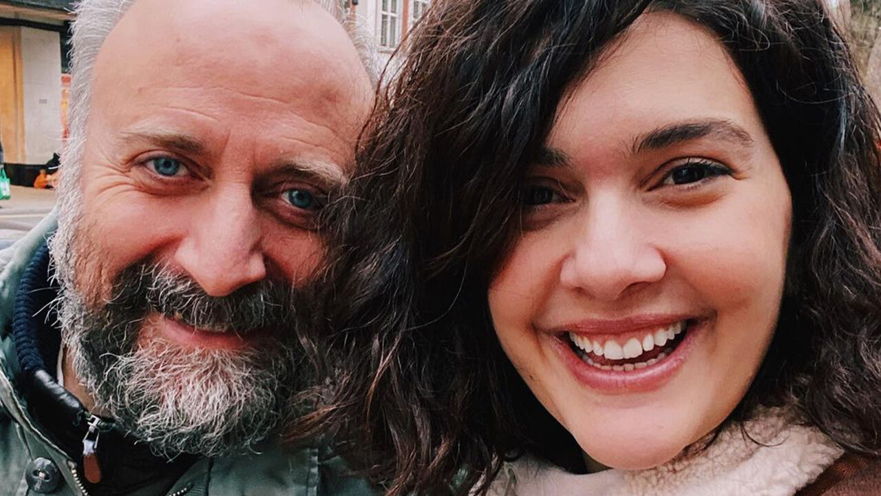 Setlere dönen Bergüzar Korel eridi: 20 kilo verdiren sırrı ortaya çıktı Setlere dönen Bergüzar Korel eridi: 20 kilo verdiren sırrı ortaya çıktı
