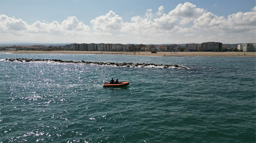 Denizde kaybolan 14 yaşındaki çocuk 4 gündür aranıyor