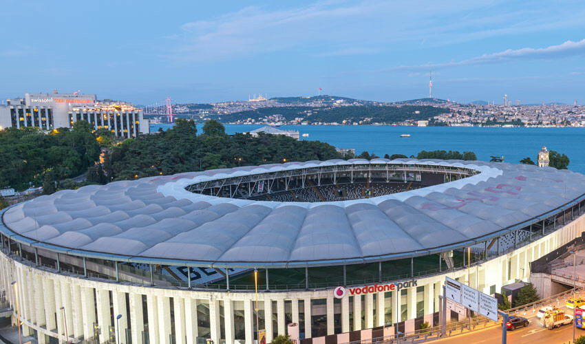 Beşiktaş'ın yeni stadyum isim sponsoru belli oldu! Koç Holding'den 8 milyon dolar Beşiktaş'ın yeni stadyum isim sponsoru belli oldu! Koç Holding'den 8 milyon dolar