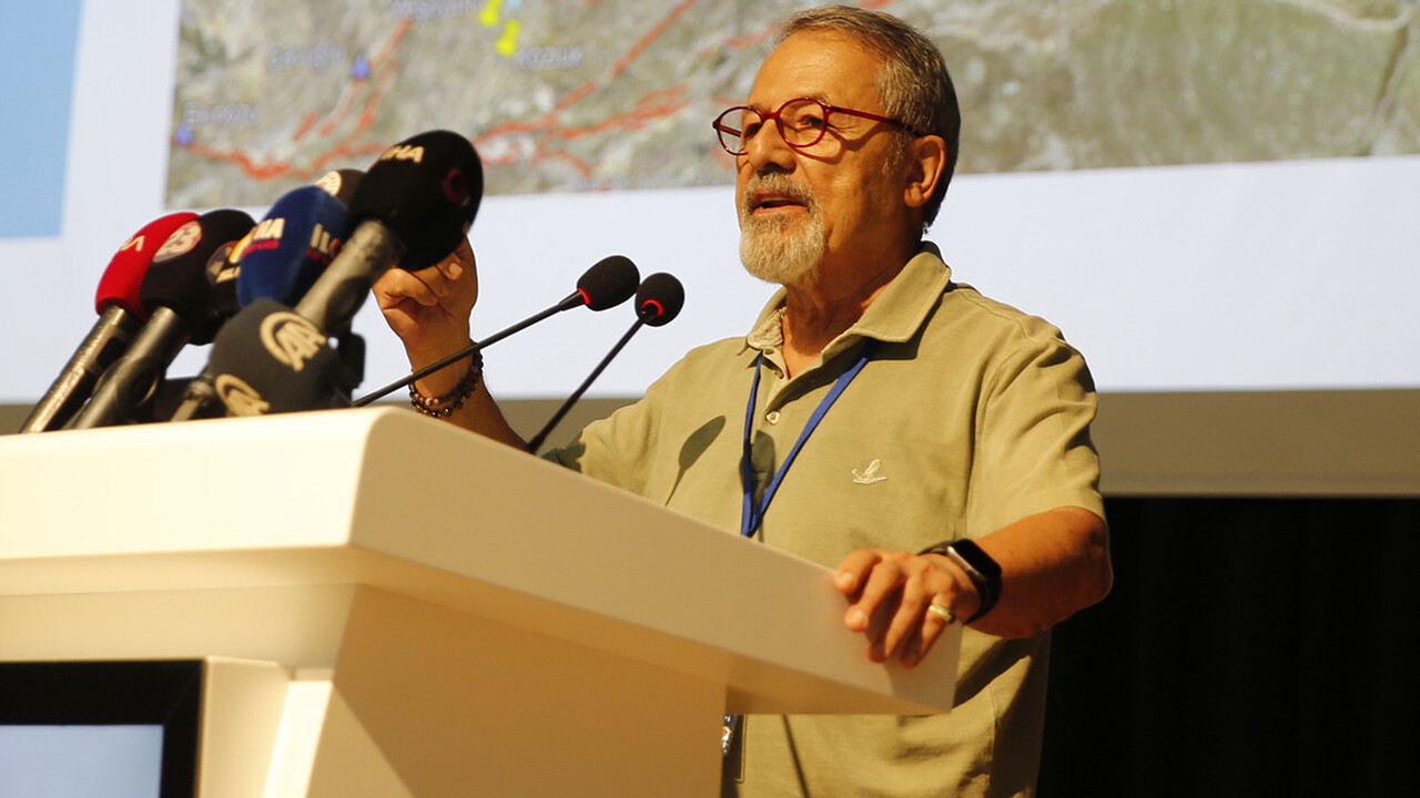 Prof. Dr. Naci Görür bir kez daha korkuttu: Sadece Türkiye&#039;nin değil dünyanın en tehlikeli fay hattı!