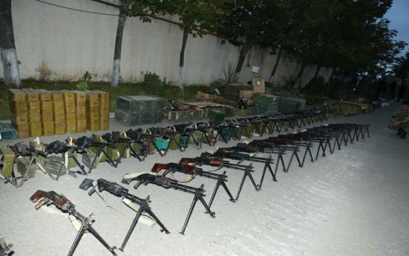 Azerbaycan el konulan mühimmat listesini açıkladı: Karabağ barut fıçısına dönüştürülmüş! Azerbaycan el konulan mühimmat listesini açıkladı: Karabağ barut fıçısına dönüştürülmüş!