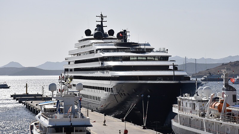 Malta bayraklı lüks yolcu gemisi Bodrum'u ziyaret etti Gemi- Evrima- bodrum