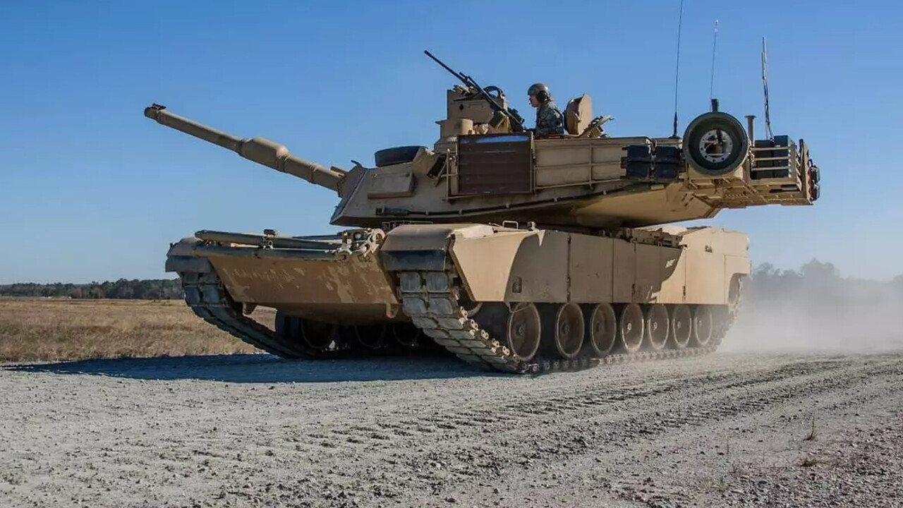 Ukrayna, ABD yapımı M1 Abrams tankları teslim aldı Ukrayna, ABD yapımı M1 Abrams tankları teslim aldı