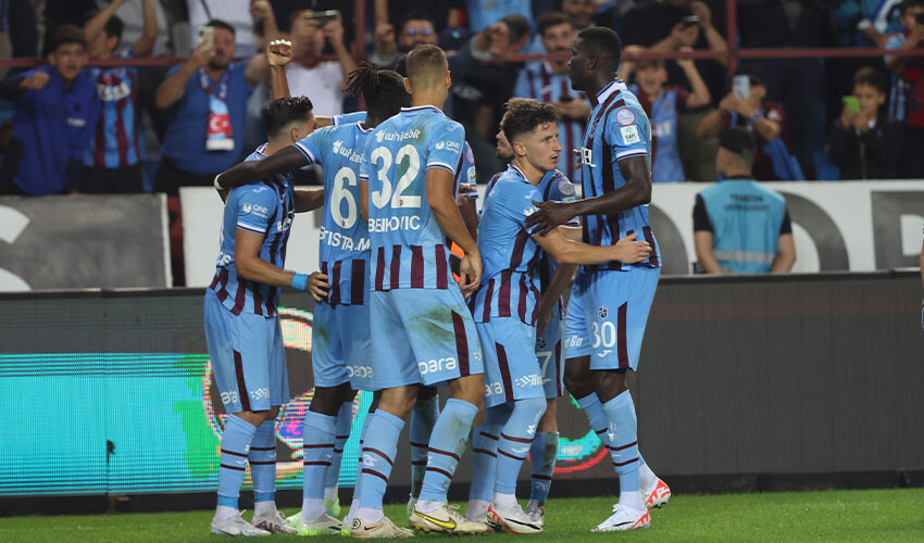 Hatayspor, Trabzonspor'u ağırlıyor! Maç öncesi yapılan Christian Atsu paylaşımı duygulandırdı Hatayspor, Trabzonspor'u ağırlıyor! Maç öncesi yapılan Christian Atsu paylaşımı duygulandırdı