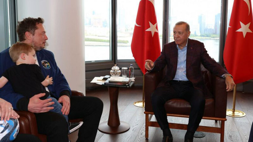Cumhurbaşkanı Erdoğan'dan gençlere vergisiz telefon desteği! Detaylar belli oldu Cumhurbaşkanı Erdoğan'dan gençlere vergisiz telefon desteği! Detaylar belli oldu