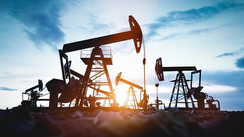 Petrolde nefes kesen ralli son buldu, akaryakıt düşüşe geçiyor: Benzine iki indirim birden geliyor PETROLÜN NEFESİ TÜKENDİ