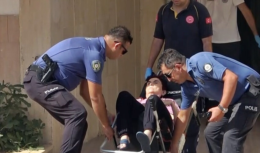 Banyoda düşüp 24 saat mahsur kaldı: Yaşlı kadının imdadına avukatı yetişti Banyoda düşüp 24 saat mahsur kaldı: Yaşlı kadının imdadına avukatı yetişti