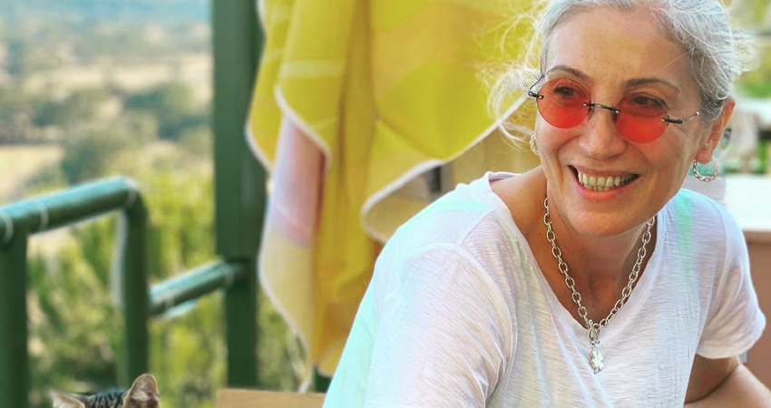 Serenay Sarıkaya’nın annesi Ümran Seyhan kimdir? Ümran Seyhan kaç yaşında, mesleği nedir? Serenay Sarıkaya’nın annesi Ümran Seyhan kimdir? Ümran Seyhan kaç yaşında, mesleği nedir? - 1. Resim