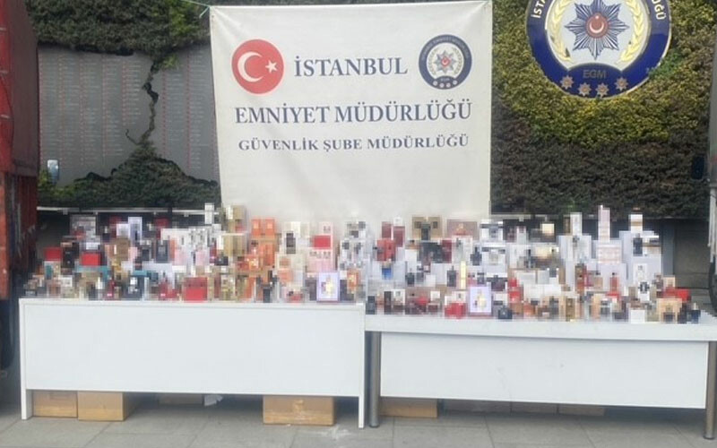 Piyasa değeri 40 milyon TL… İstanbul’da sahte parfüm operasyonu! Piyasa değeri 40 milyon TL… İstanbul’da sahte parfüm operasyonu!
