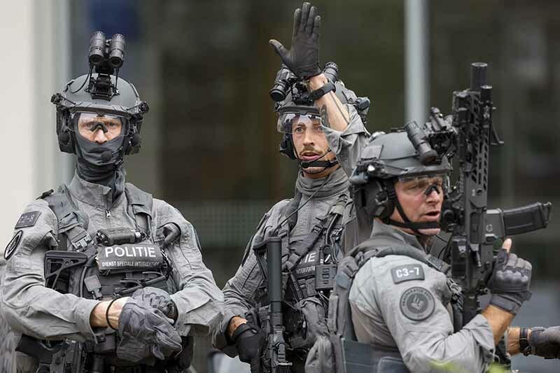 Hollanda'da tıp merkezine silahlı saldırı: Can kayıpları var