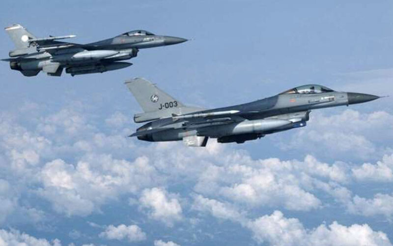 Stoltenberg Kiev'de konuştu: Ukrayna NATO üyeliğine her zamankinden daha yakın ABD Hava Kuvvetlerine ait iki F-16 kol uçuşu yapıyor
