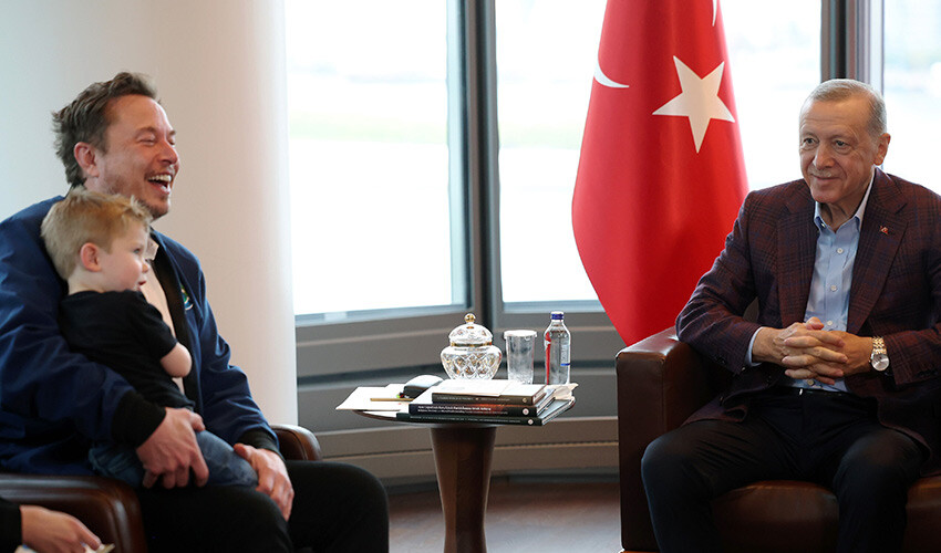 Bakan Kacır'dan Tesla açıklaması: Elon Musk Türk firmalardan memnun Musk Erdoğan görüşmesi
