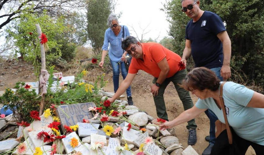 Tuncel Kurtiz’in ölüm yıldönümünde bir ilk… Ezel setindeki hiç görülmeyen video ortaya çıktı Tuncel Kurtiz’in ölüm yıldönümünde bir ilk… Ezel setindeki hiç görülmeyen video ortaya çıktı