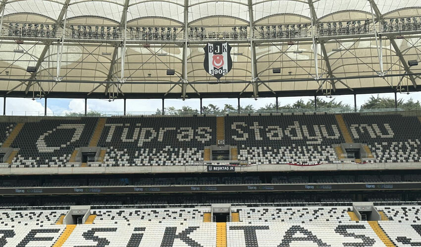 Beşiktaş tarihinin en yüksek stat sponsorluğu anlaşması imzalandı! Tüpraş'ın ödeyeceği ücret açıklandı Beşiktaş tarihinin en yüksek stat sponsorluğu anlaşması imzalandı! Tüpraş'ın ödeyeceği ücret açıklandı