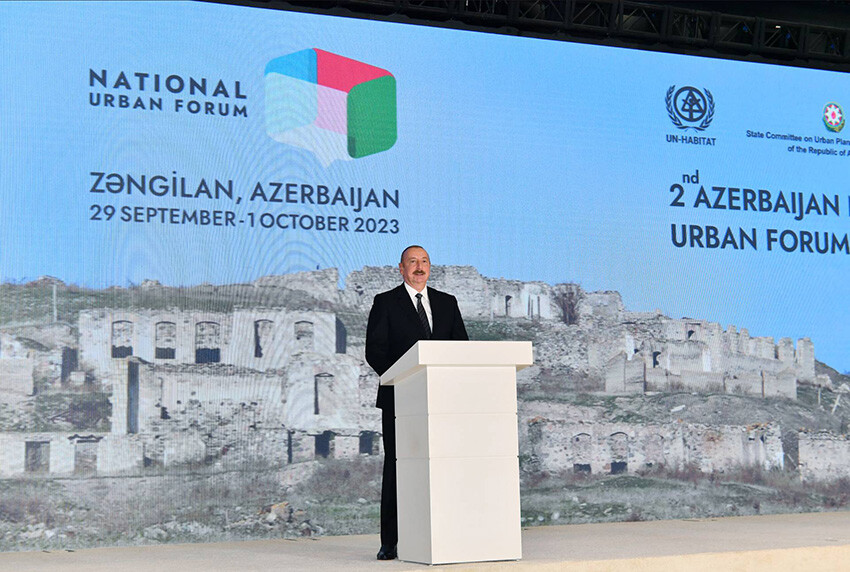 Aliyev'den Ermenistan'a son uyarı: Sabrımızla oynamayın Aliyev'den Ermenistan'a son uyarı: Sabrımızla oynamayın