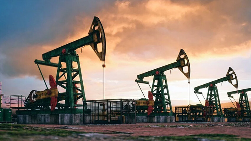 Benzin ve motorin fiyatında zam an meselesi! Petrol 100 dolara koşuyor, akaryakıtta fırtına kapıda Petrol 100 dolara koşuyor, akaryakıtta fırtına kapıda